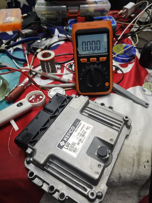 Key programming bench